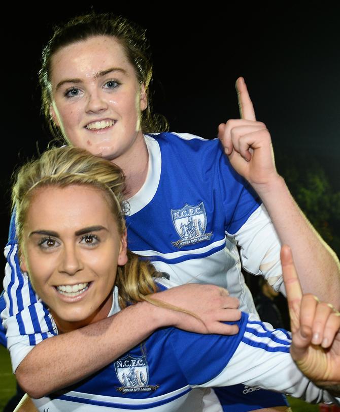 Sion Swifts swoop for Aimee Mackin